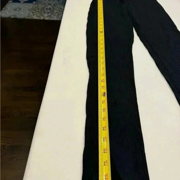 Pretty little things ribbed jump suit. Black short sleeve full open back… - Picture 8 of 12